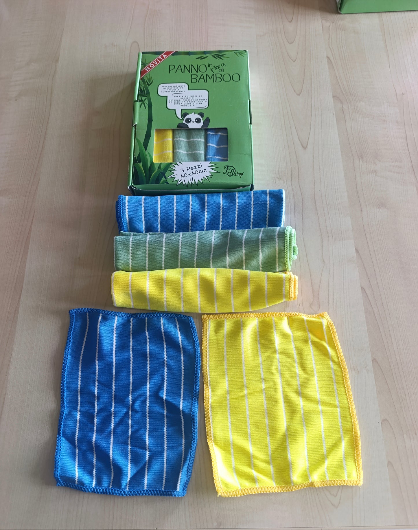 Panno pulizia in fibra naturale di Bambù 350g 40x40cm, ottimi per la pulizia della casa, mobili, vetri, cucina, bagno 3 Pezzi e 1 Panno 18x14 in Omaggio per occhiali e cellulare